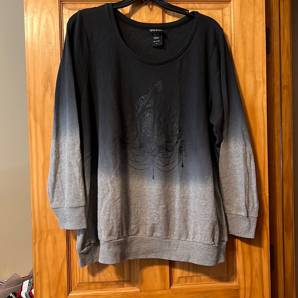 Harry Potter And The Deathly Hallows Sweatshirt Harry Potter And The Deathly Hallows Sweatshirt